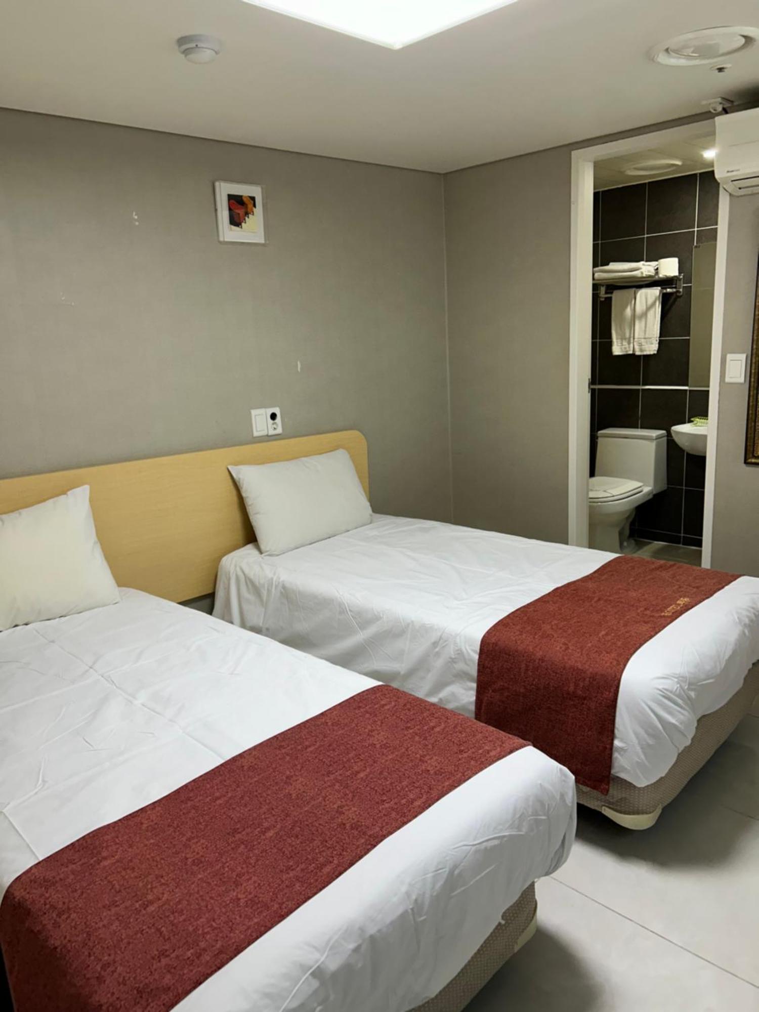 Hotel Myeongdong Seoul Exterior foto